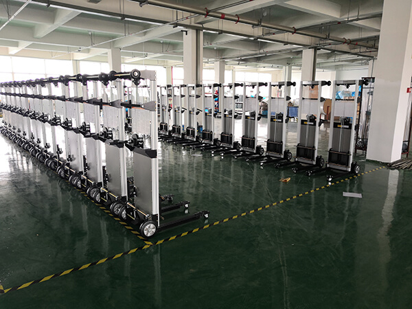material manual lift warehouse