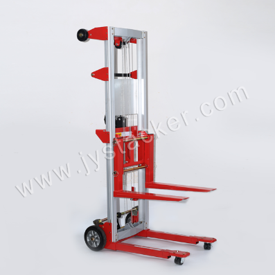 Top Material Handling Equipment Types for Warehouse Efficiency